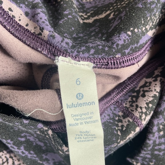 Lululemon Leggings. - Picture 2 of 4
